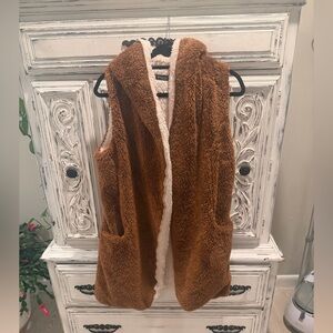Maverick Brown Sherpa-Lined Hooded Vest/ reversible
